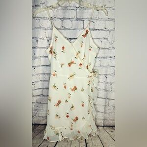 Hollister Floral wrap dress ruffles flowers pink beige Small Spring Easter Beach